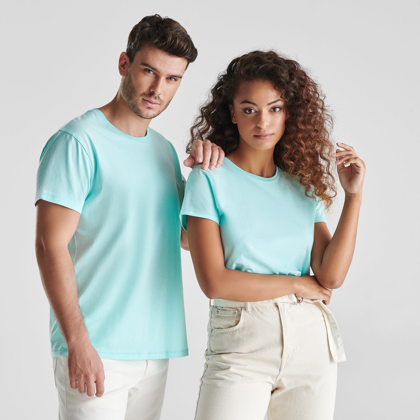 CAMISETA BÁSICA UNISEX ALGODÓN ORGÁNICO