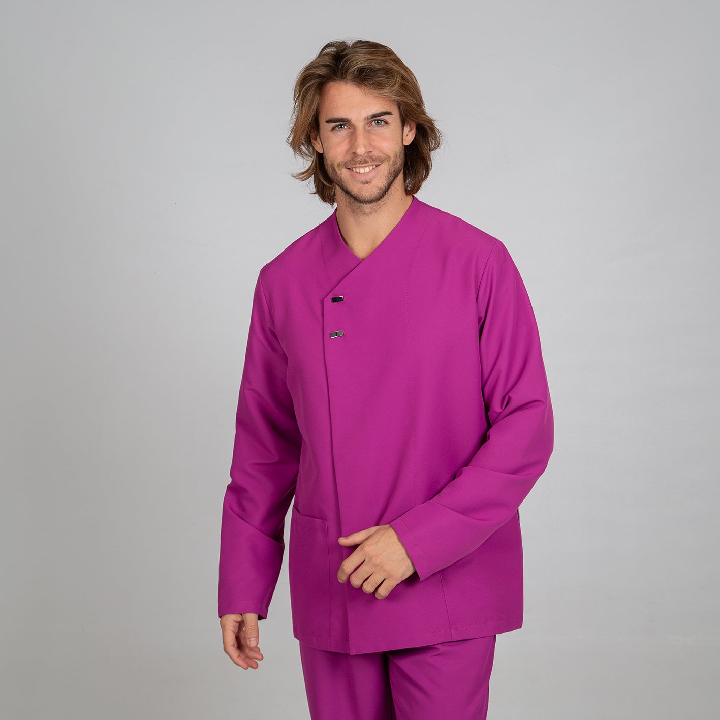 CHAQUETA MICROFIBRA SANIDAD CON BOTONES