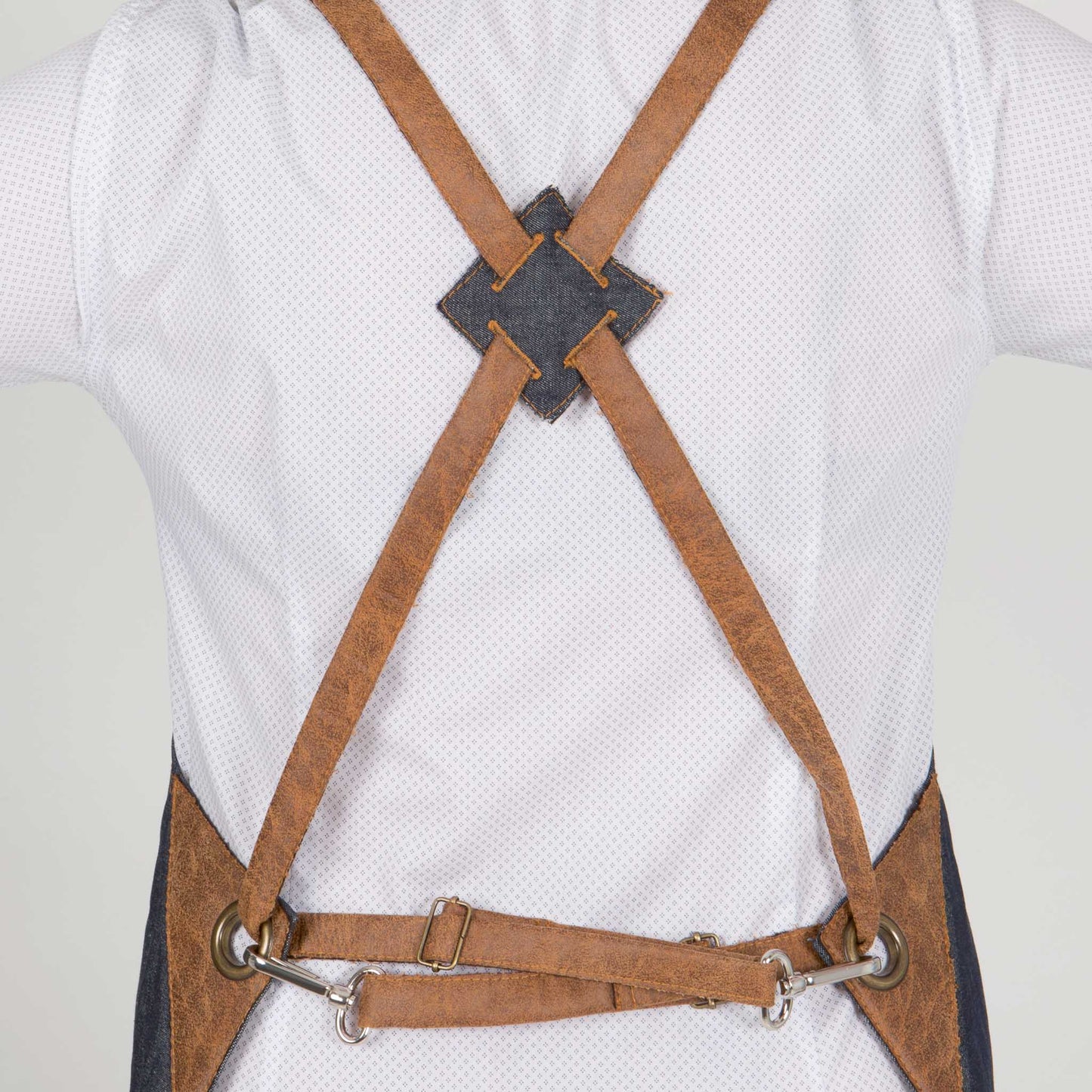DELANTAL CON PETO BOLSILLOS TEJANO COMBINADO