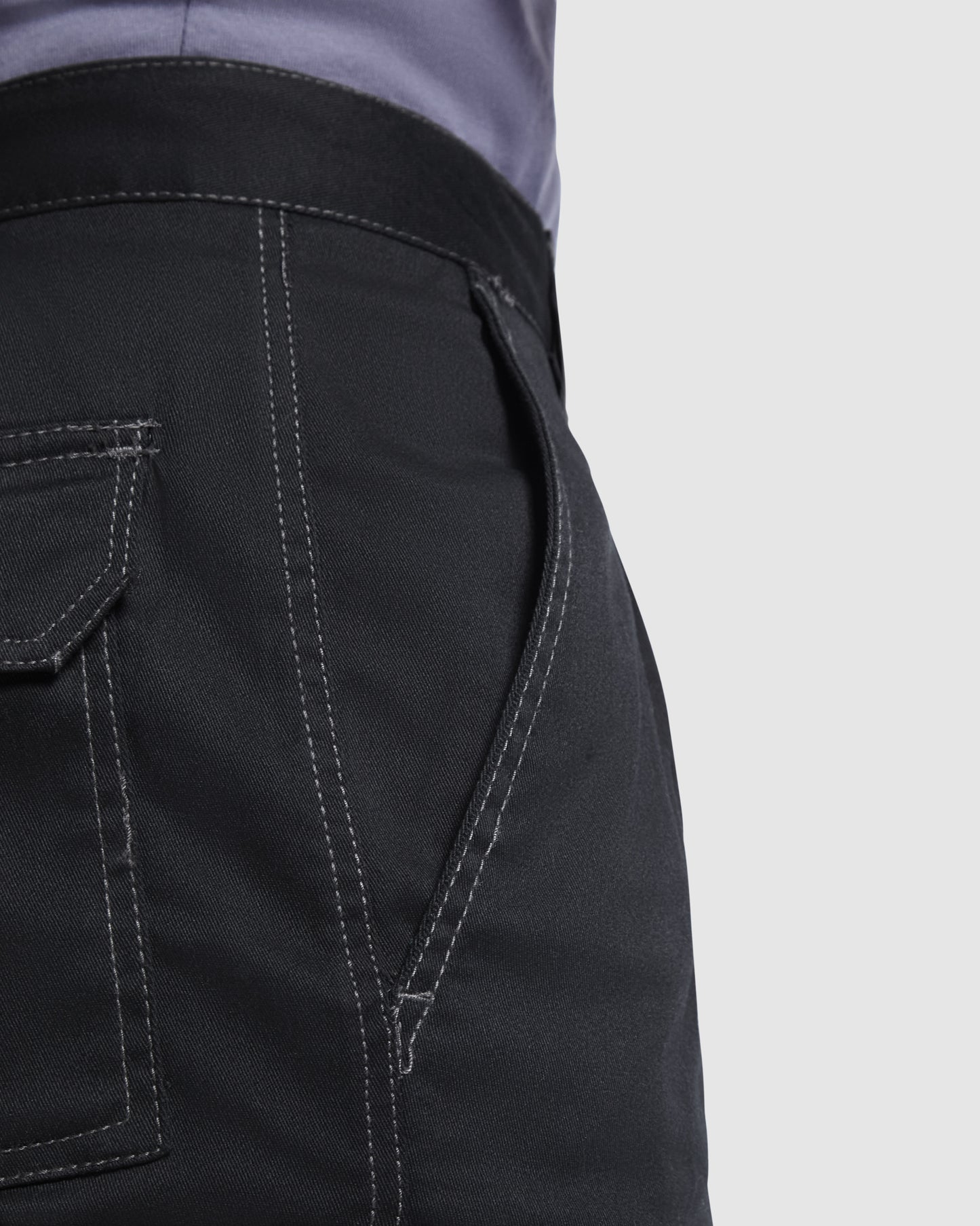 PANTALÓN CORTO ELÁSTICO MULTIBOLSILLOS VITARA