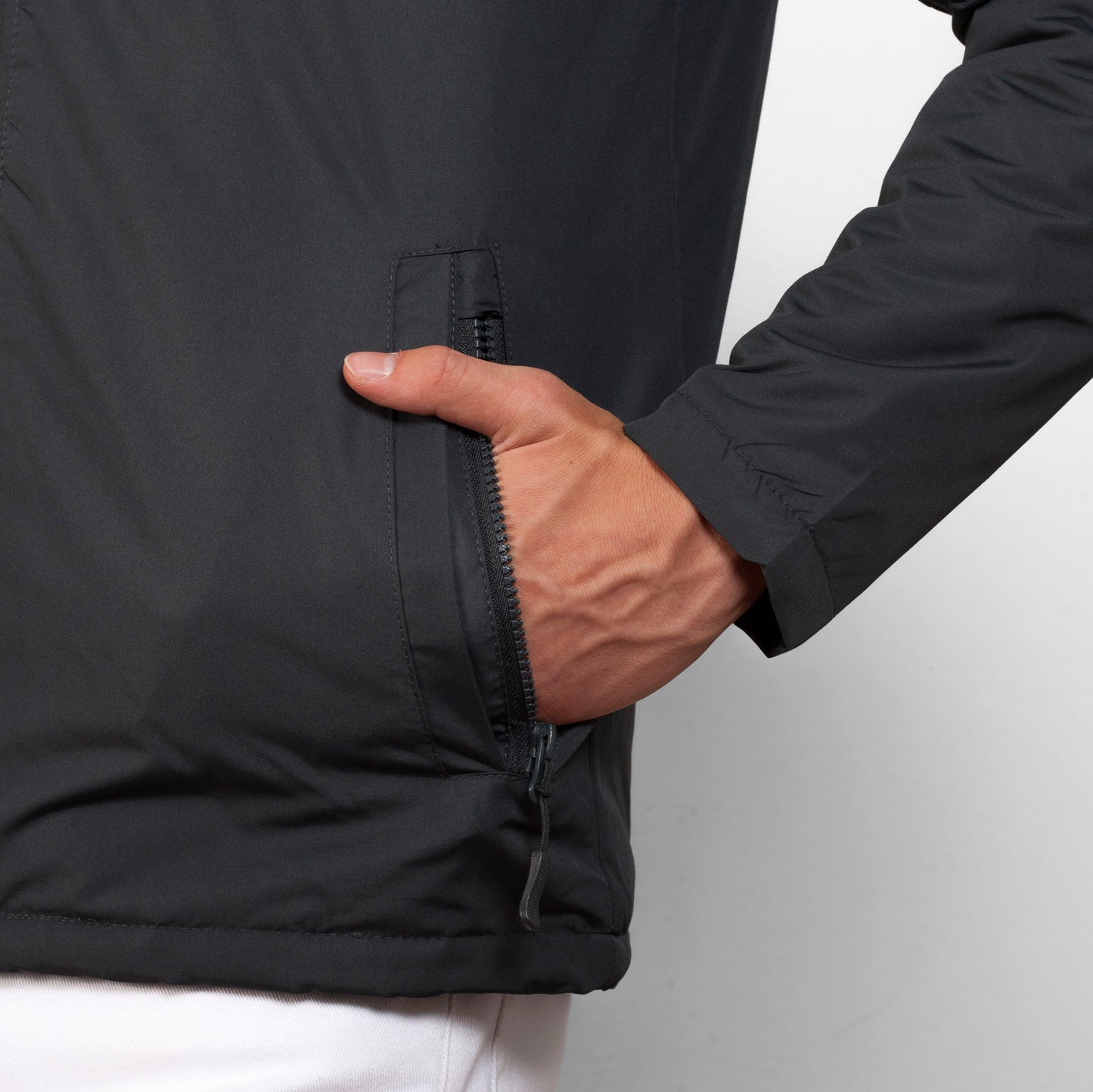 CHAQUETA ACOLCHADA TEJIDO RESISTENTE