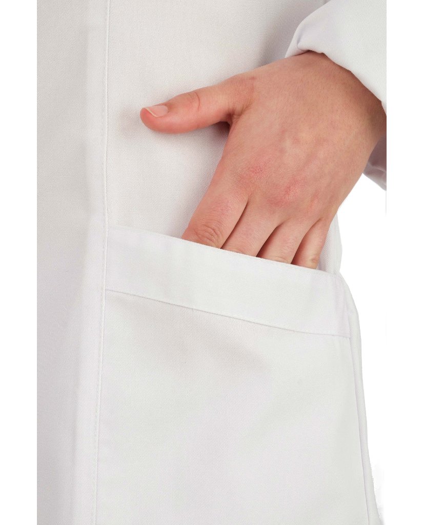 Bata modelo 51300319 color blanco detalle bolsillo